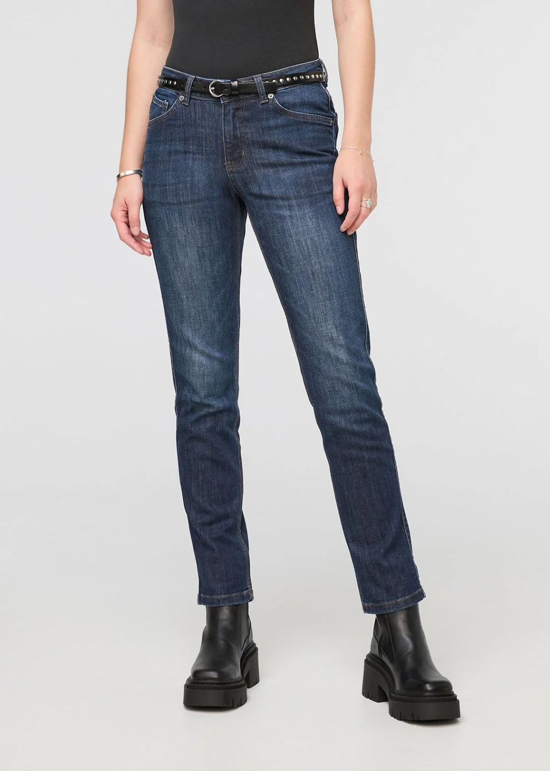 DUER Performance Denim Girlfriend Jean - Image 4