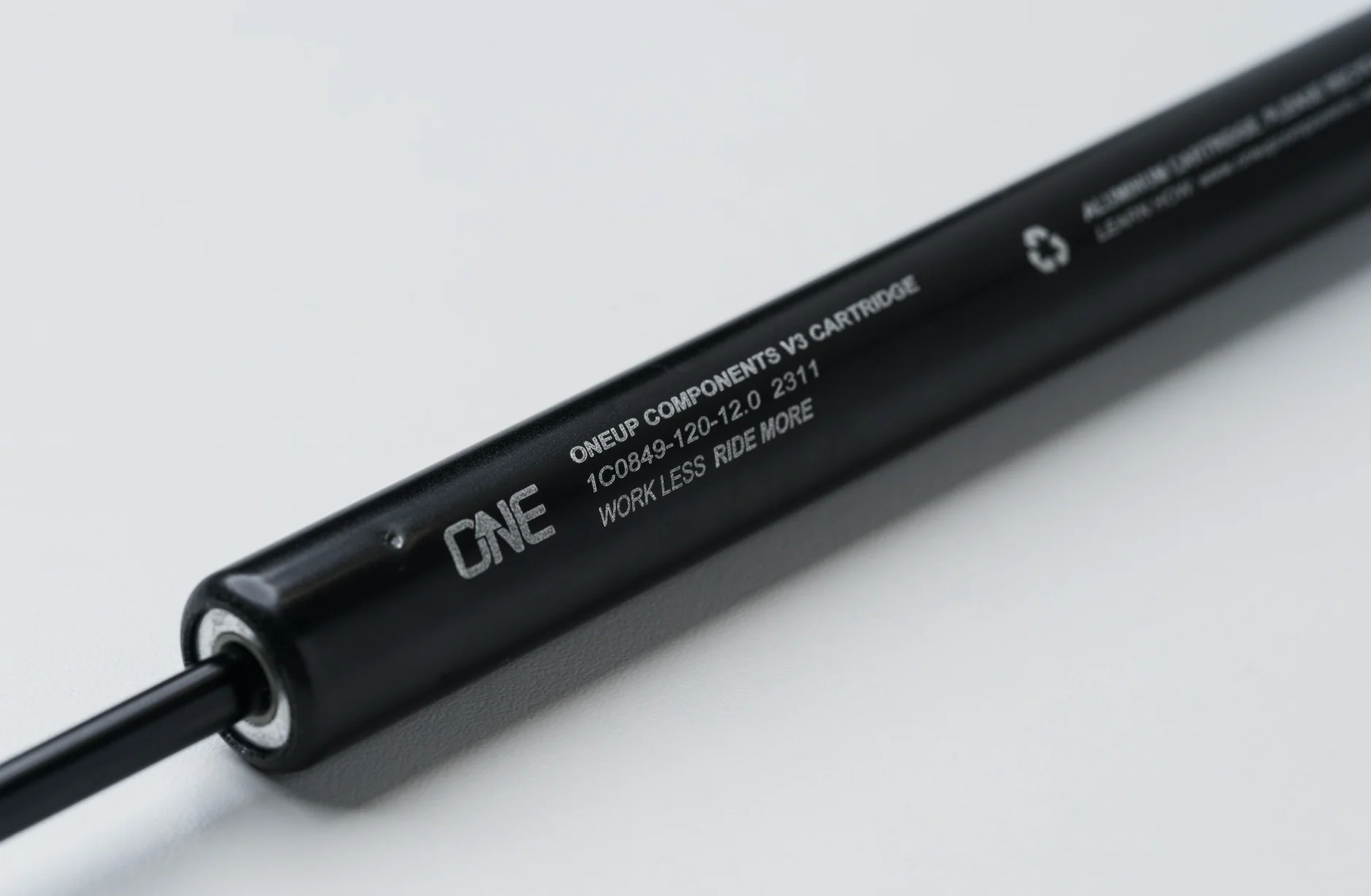OneUp Components Dropper Post V3 - Image 2