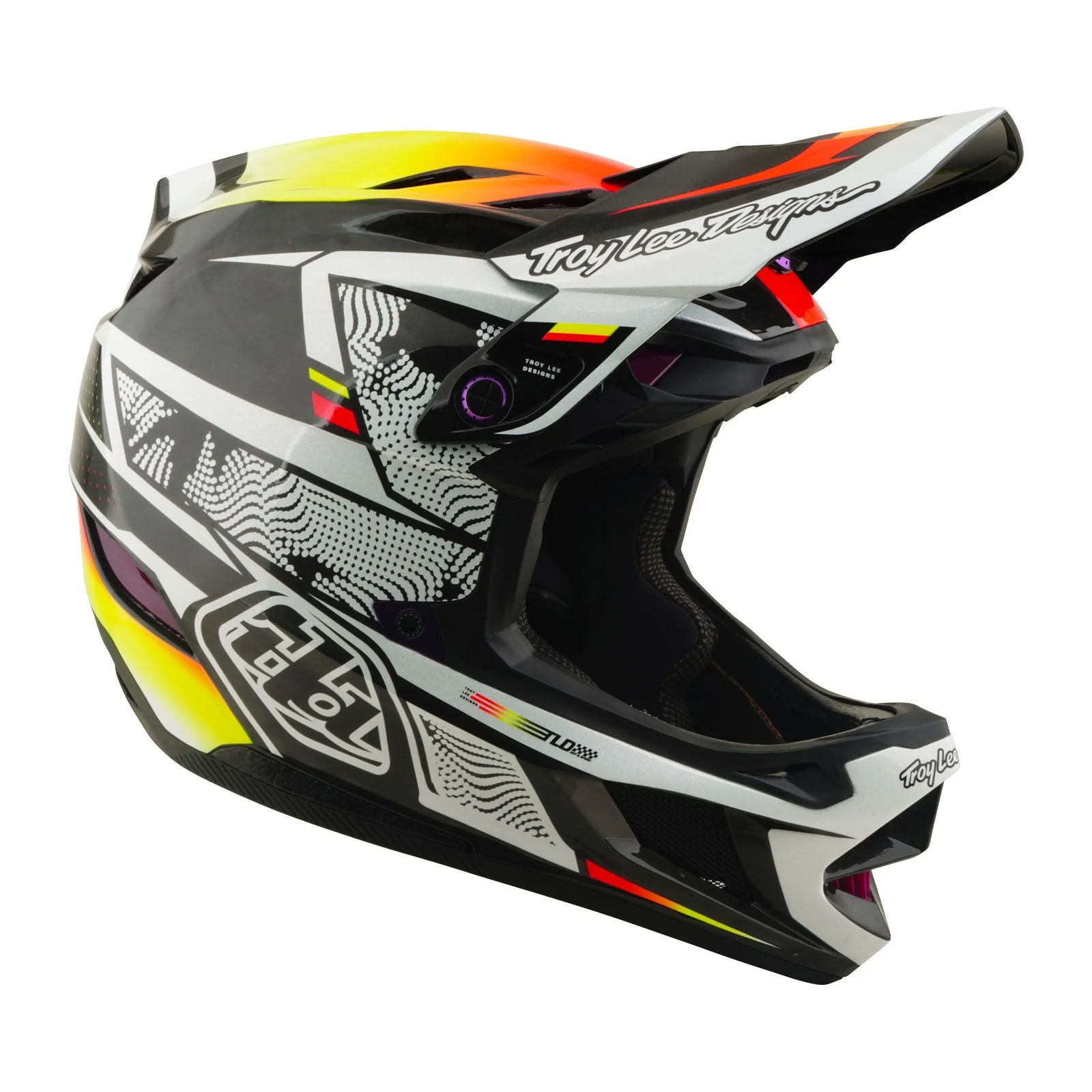 Troy Lee Designs D4 Carbon Helmet W/Mips ; Lined Up - Image 7